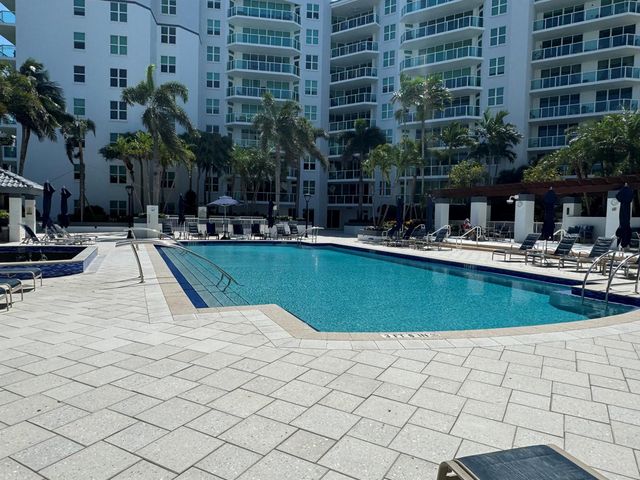 550 SE Mizner Boulevard B501, Boca Raton, FL 33432