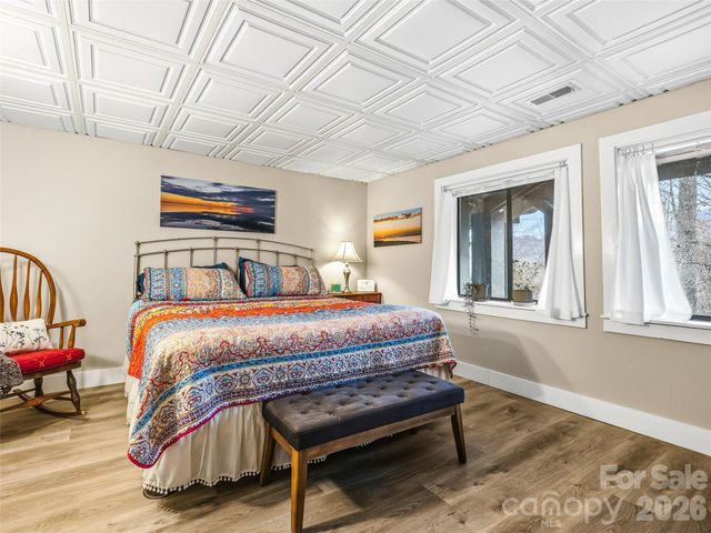 198 Brooks Branch Road, Leicester, NC 28748