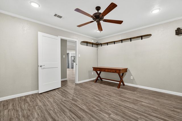 3514 92nd Street, Lubbock, TX 79423