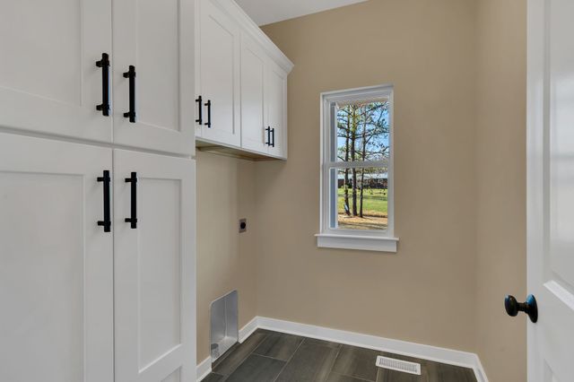 211 Beechwood Court, W, Pegram, TN 37143