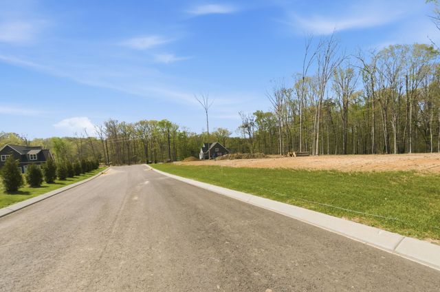 211 Beechwood Court, W, Pegram, TN 37143