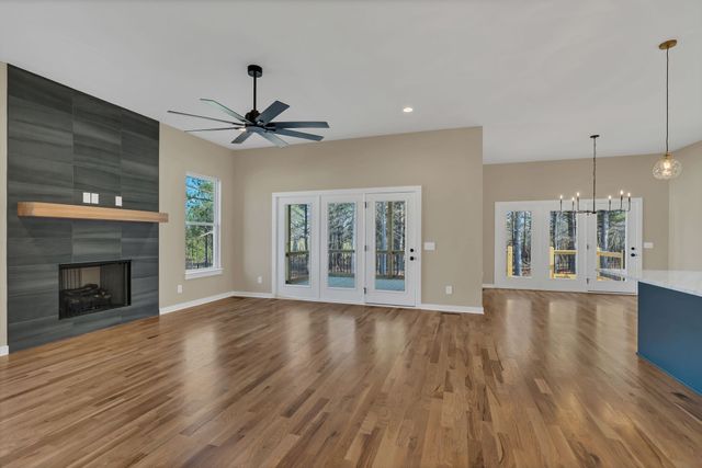 211 Beechwood Court, W, Pegram, TN 37143