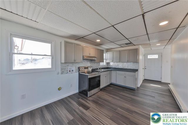 1130 Pembroke Road 2, Bethlehem City, PA 18017