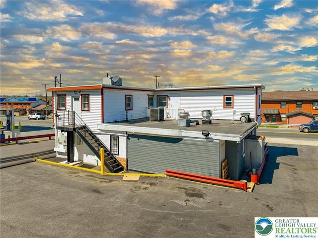 1130 Pembroke Road 2, Bethlehem City, PA 18017