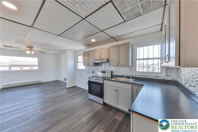 1130 Pembroke Road 2, Bethlehem City, PA 18017