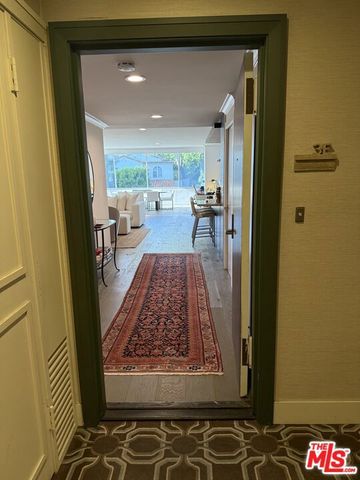 865 Comstock Avenue 3E, Los Angeles, CA 90024