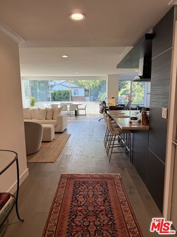 865 Comstock Avenue 3E, Los Angeles, CA 90024