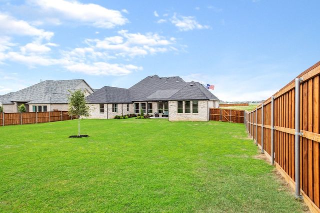 2141 Glenbrook Street, Haslet, TX 76052