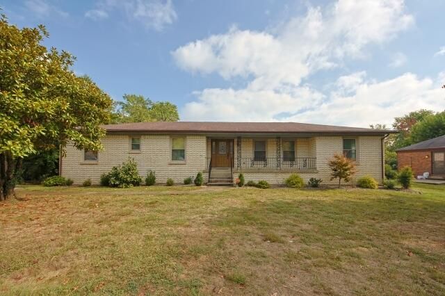 130 Village Court, Winchester, KY 40391