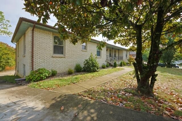 130 Village Court, Winchester, KY 40391