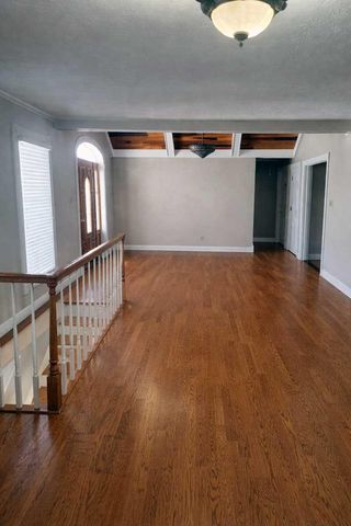 5028 Ashgrove Pike, Nicholasville, KY 40356