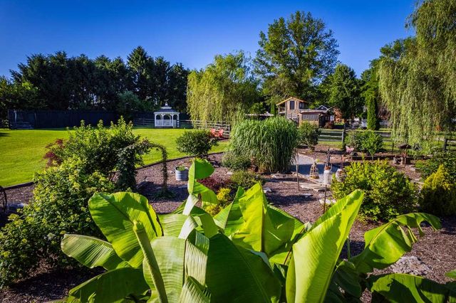 5028 Ashgrove Pike, Nicholasville, KY 40356