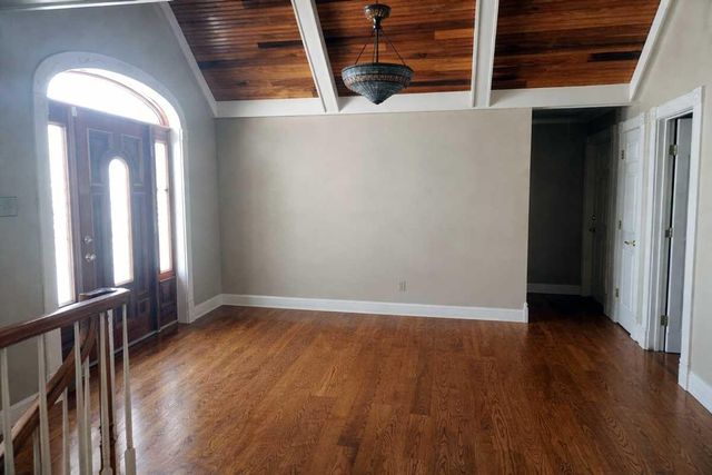 5028 Ashgrove Pike, Nicholasville, KY 40356