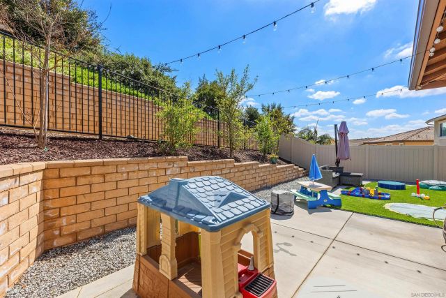 536 Ventasso Way, Fallbrook, CA 92028