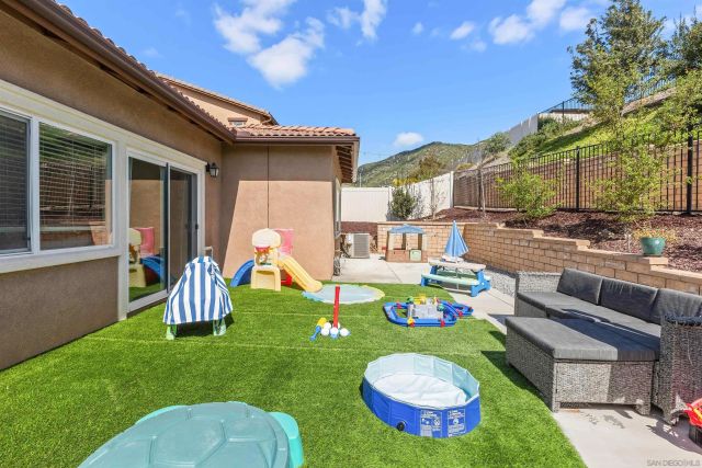 536 Ventasso Way, Fallbrook, CA 92028