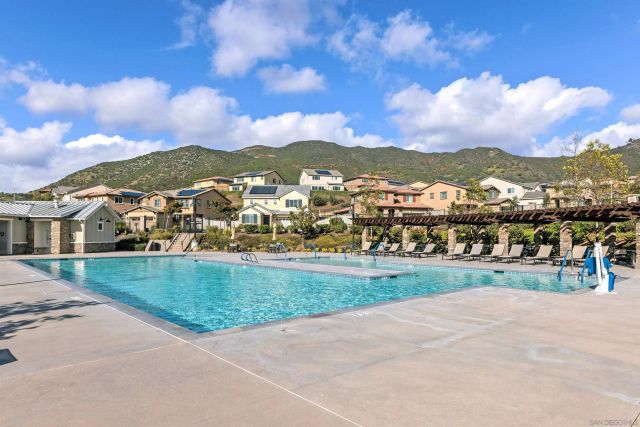 536 Ventasso Way, Fallbrook, CA 92028