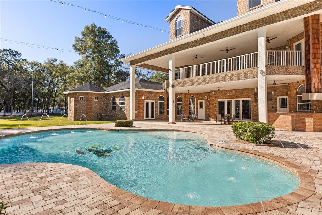 Image 42 of property listing at 1501 LAKE MARKHAM ROAD, Sanford, FL 32771