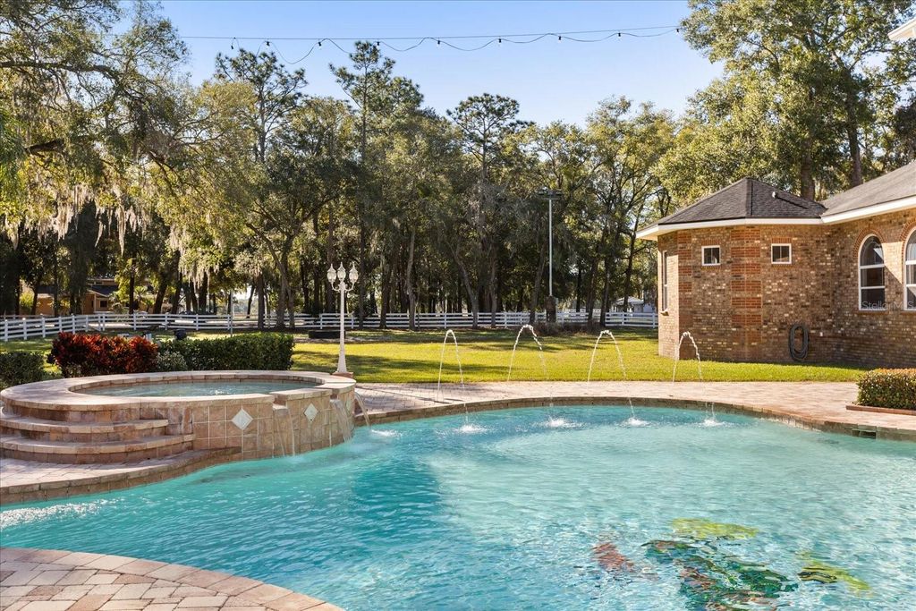 Image 43 of property listing at 1501 LAKE MARKHAM ROAD, Sanford, FL 32771