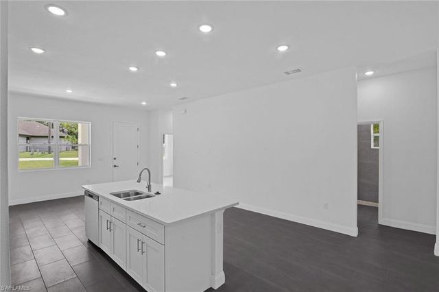 205 Australian DR, Rotonda West, FL 33947