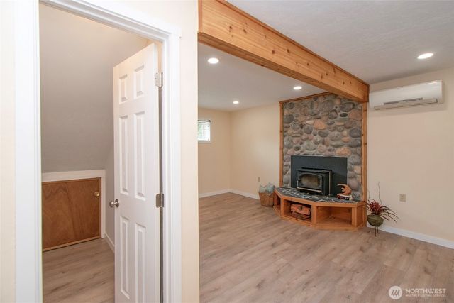 71 Whispering Firs Road, Port Angeles, WA 98363
