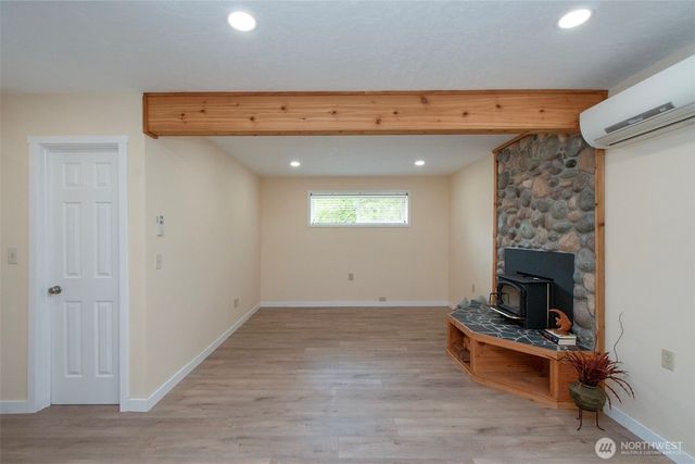 71 Whispering Firs Road, Port Angeles, WA 98363