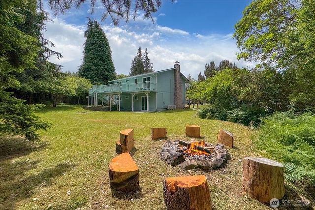 71 Whispering Firs Road, Port Angeles, WA 98363