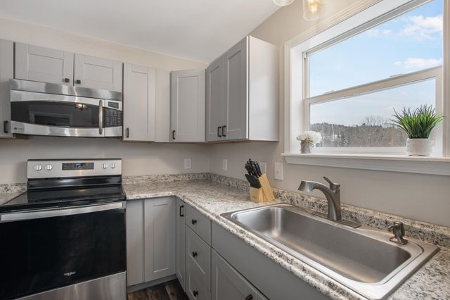 752 Houghton Bridge Road, St. Johnsbury, VT 05819