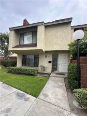 835 W Orangewood, Anaheim, CA 92802