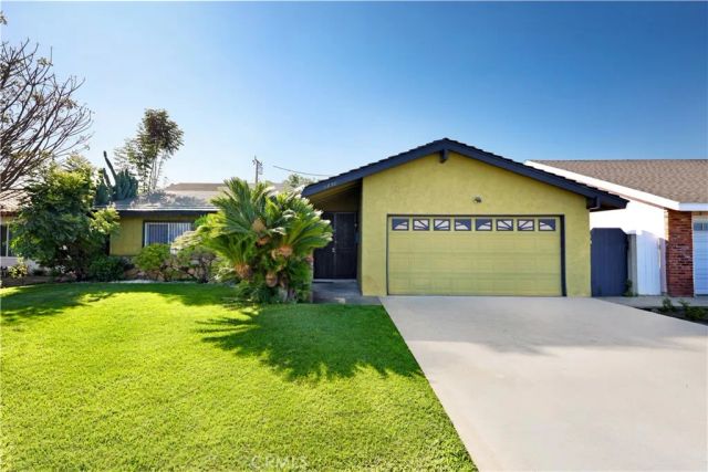 11858 Haro, Downey, CA 90241