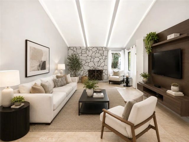 11858 Haro, Downey, CA 90241