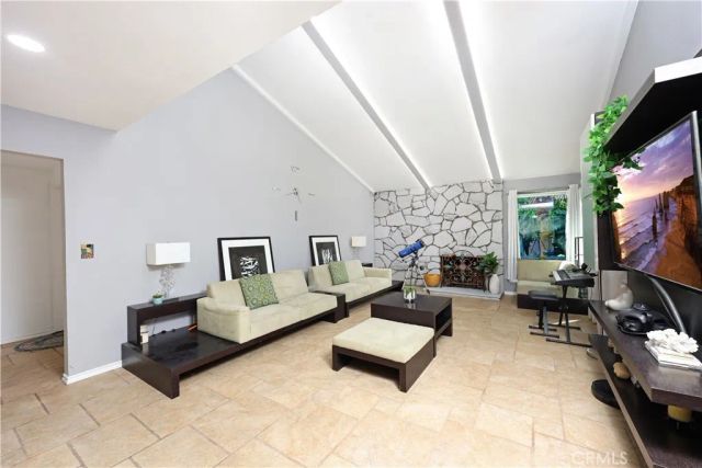 11858 Haro, Downey, CA 90241