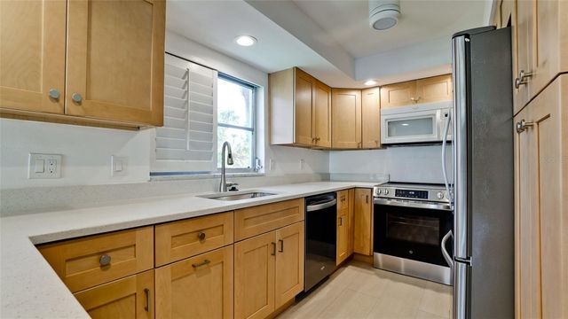 6700 GULF OF MEXICO DRIVE 139, Longboat Key, FL 34228