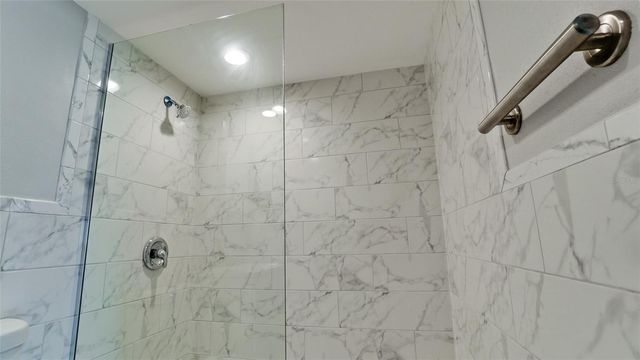 6700 GULF OF MEXICO DRIVE 139, Longboat Key, FL 34228