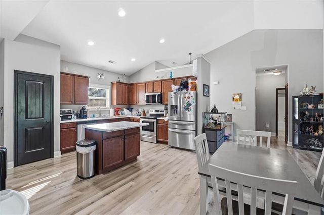 161 White Creek Drive, Rockmart, GA 30153
