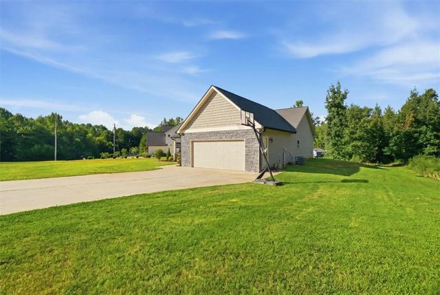 161 White Creek Drive, Rockmart, GA 30153
