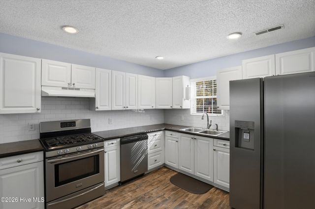 2113 Market Street, Wilmington, NC 28403