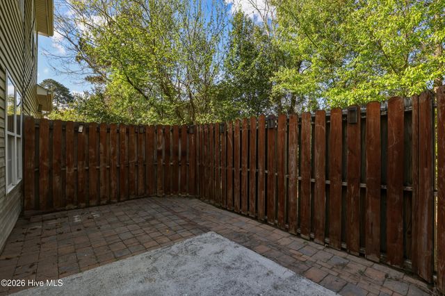 2113 Market Street, Wilmington, NC 28403