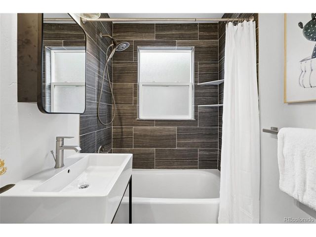 2646 Julian St, Denver, CO 80211