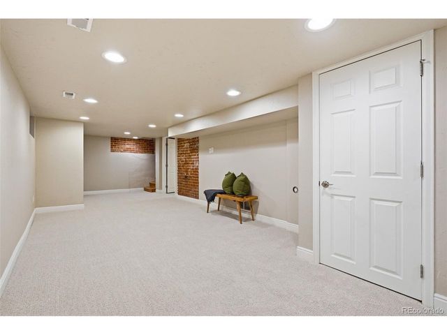 2646 Julian St, Denver, CO 80211