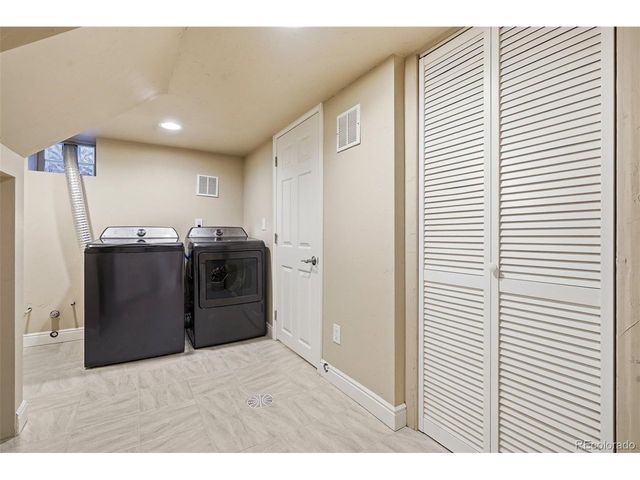 2646 Julian St, Denver, CO 80211