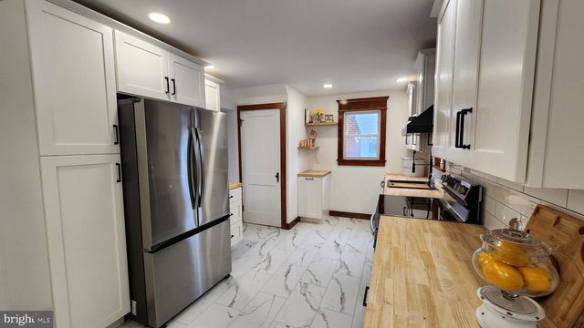 3428 KRAMER ST, Harrisburg, PA 17109
