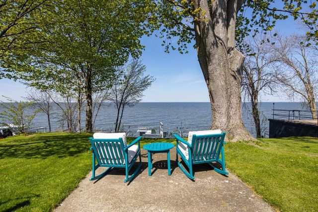 N6629 HARRISON ROAD, Hilbert, WI 54129