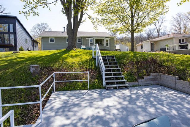 N6629 HARRISON ROAD, Hilbert, WI 54129