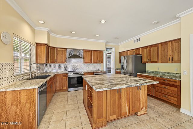 2102 E SIERRA MADRE Avenue, Gilbert, AZ 85296