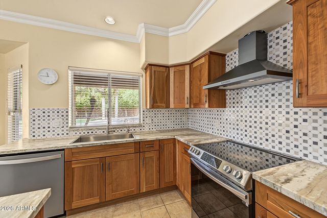 2102 E SIERRA MADRE Avenue, Gilbert, AZ 85296