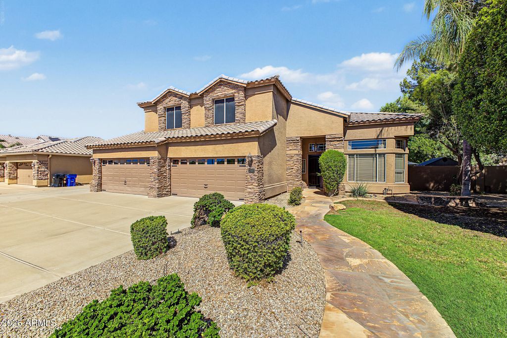 2102 E SIERRA MADRE Avenue, Gilbert, AZ 85296 — photo 2