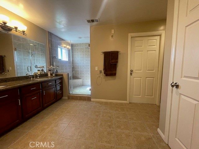 10066 Golden Oaks, Tujunga, CA 91042