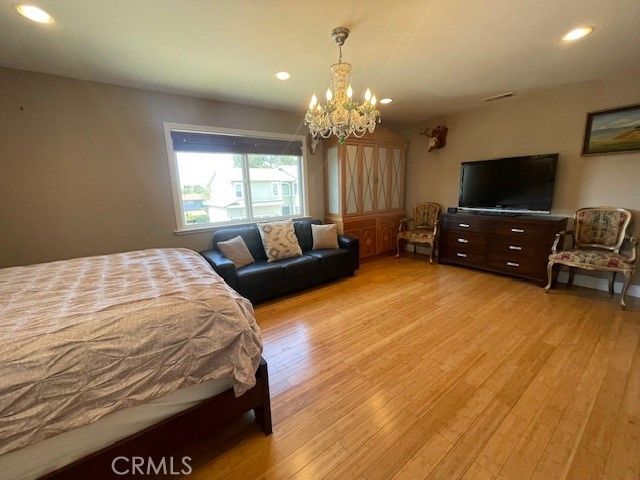 10066 Golden Oaks, Tujunga, CA 91042