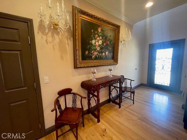 10066 Golden Oaks, Tujunga, CA 91042