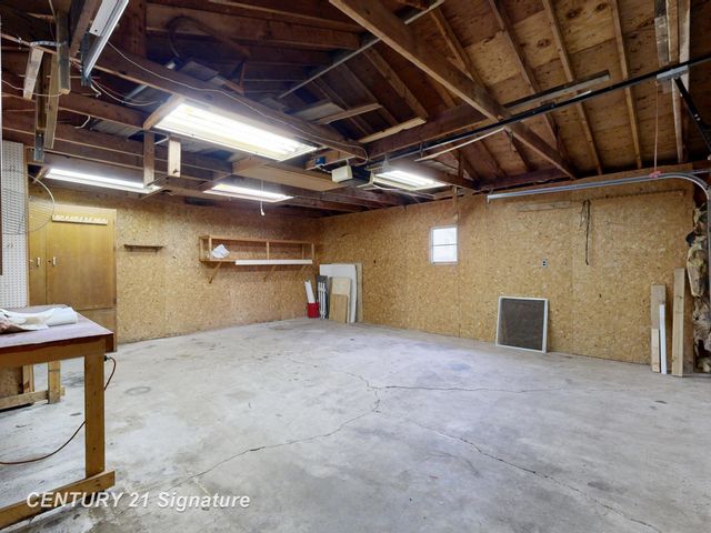 328 Oak Street, Mt Morris, MI 48458